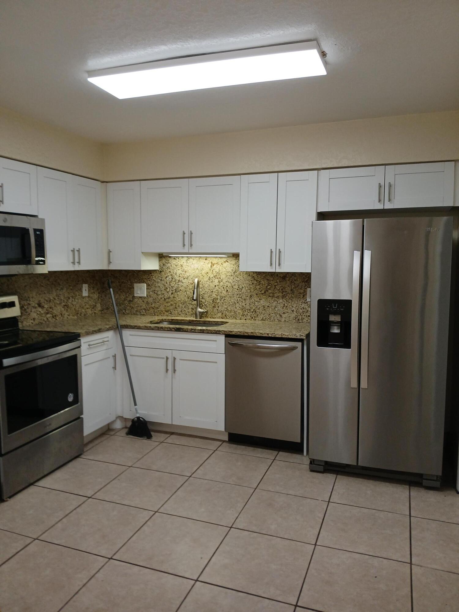 3853 VAN COTT Circle — Photo 2