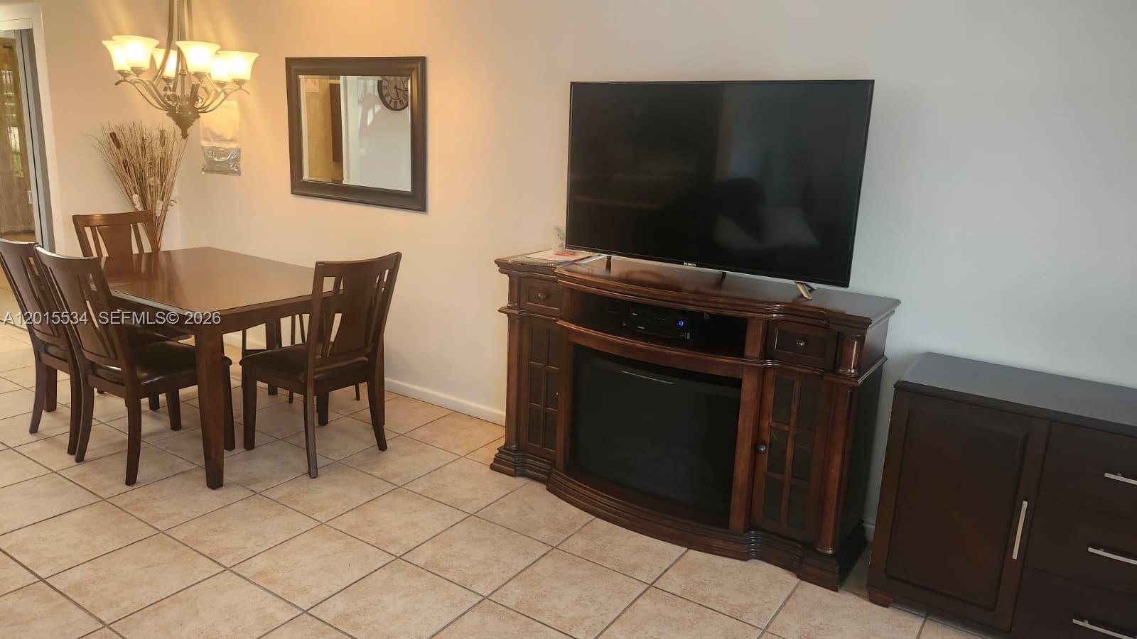226 Markham K # 226 — Photo 5