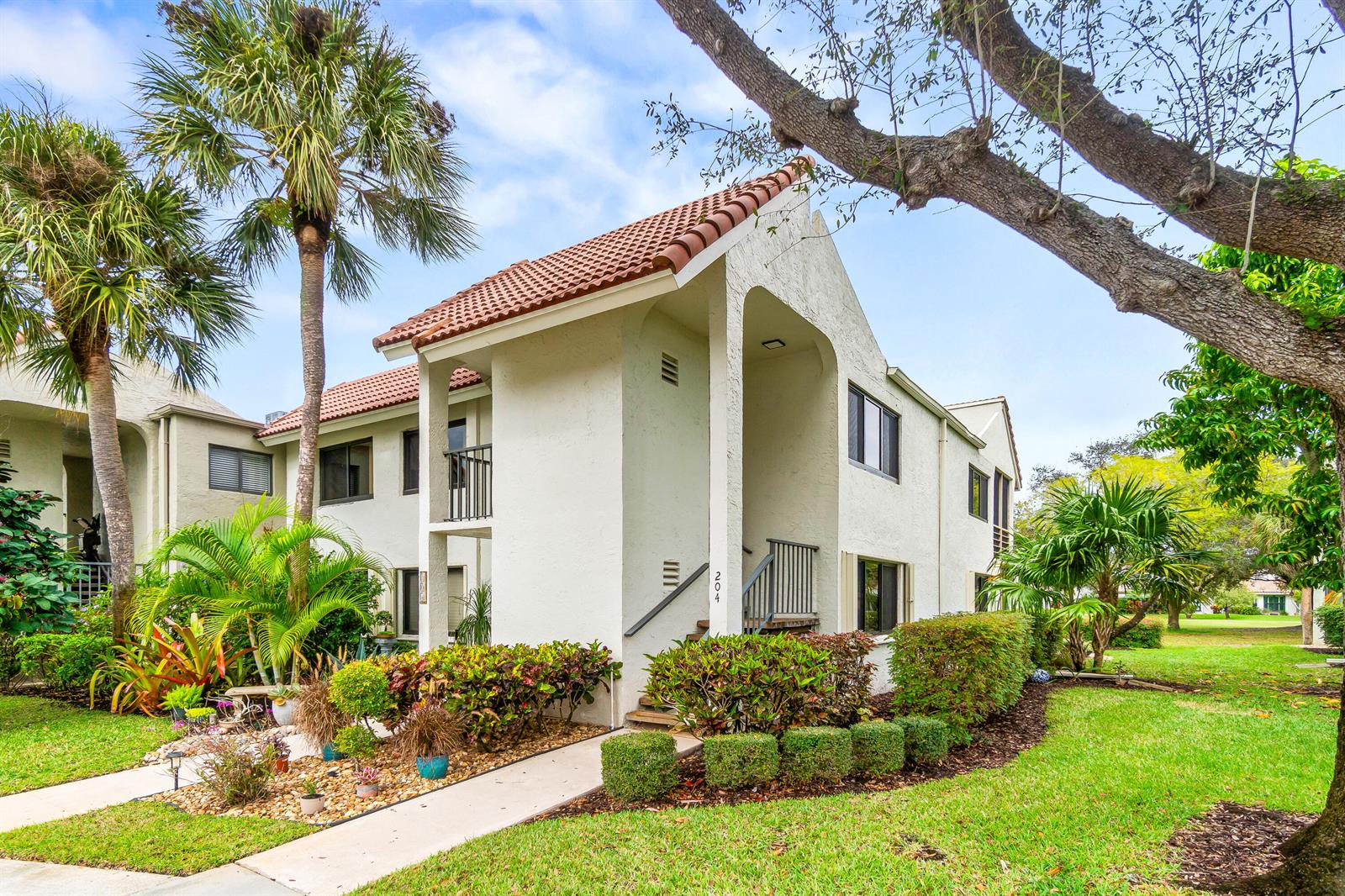 5687 Fairway Park Drive, Boynton Beach FL 33437