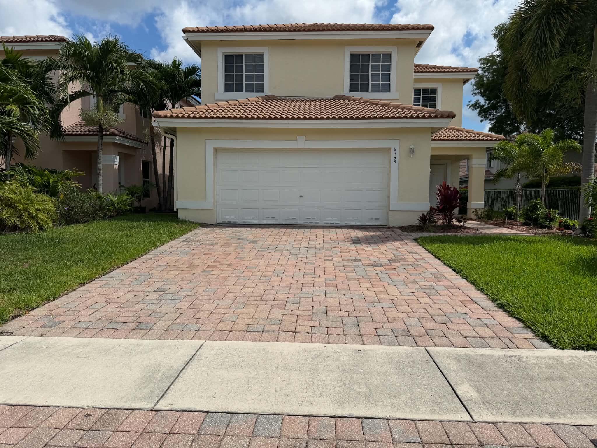6355 Adriatic Way, West Palm Beach FL 33413