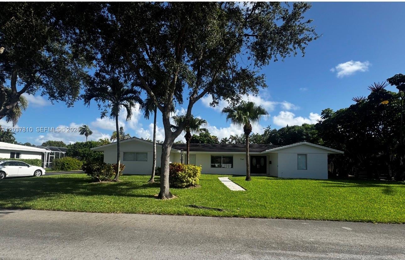 7361 SW 117th Ter, Pinecrest FL 33156