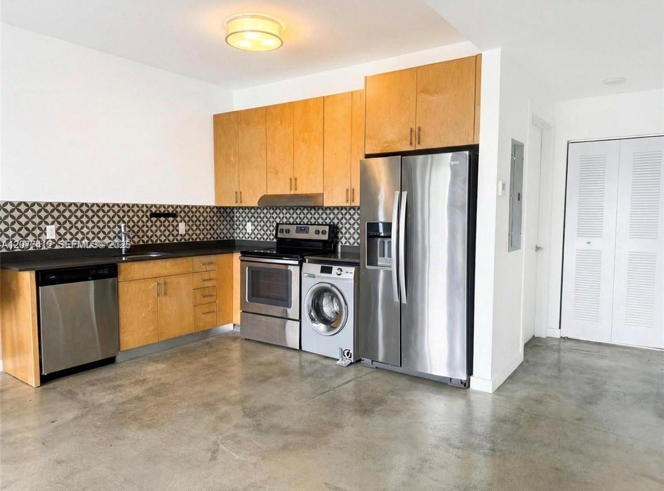 765 NW 1st St # 301 — Photo 4