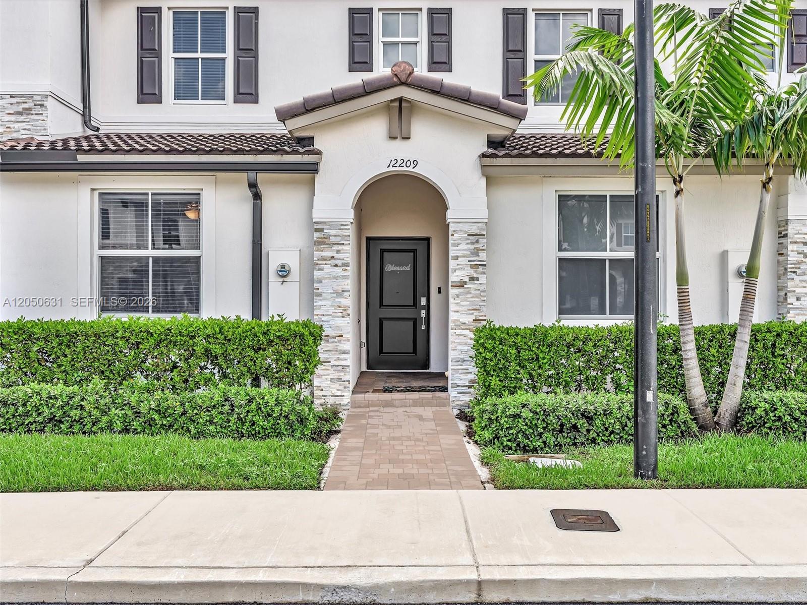 12209 NW 24th Pl — Photo 3