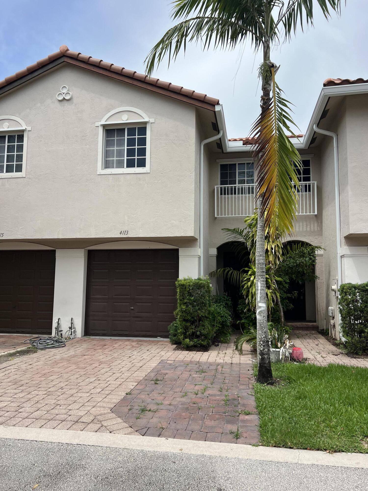 4113 NAPOLI LAKE Drive, Riviera Beach FL 33410