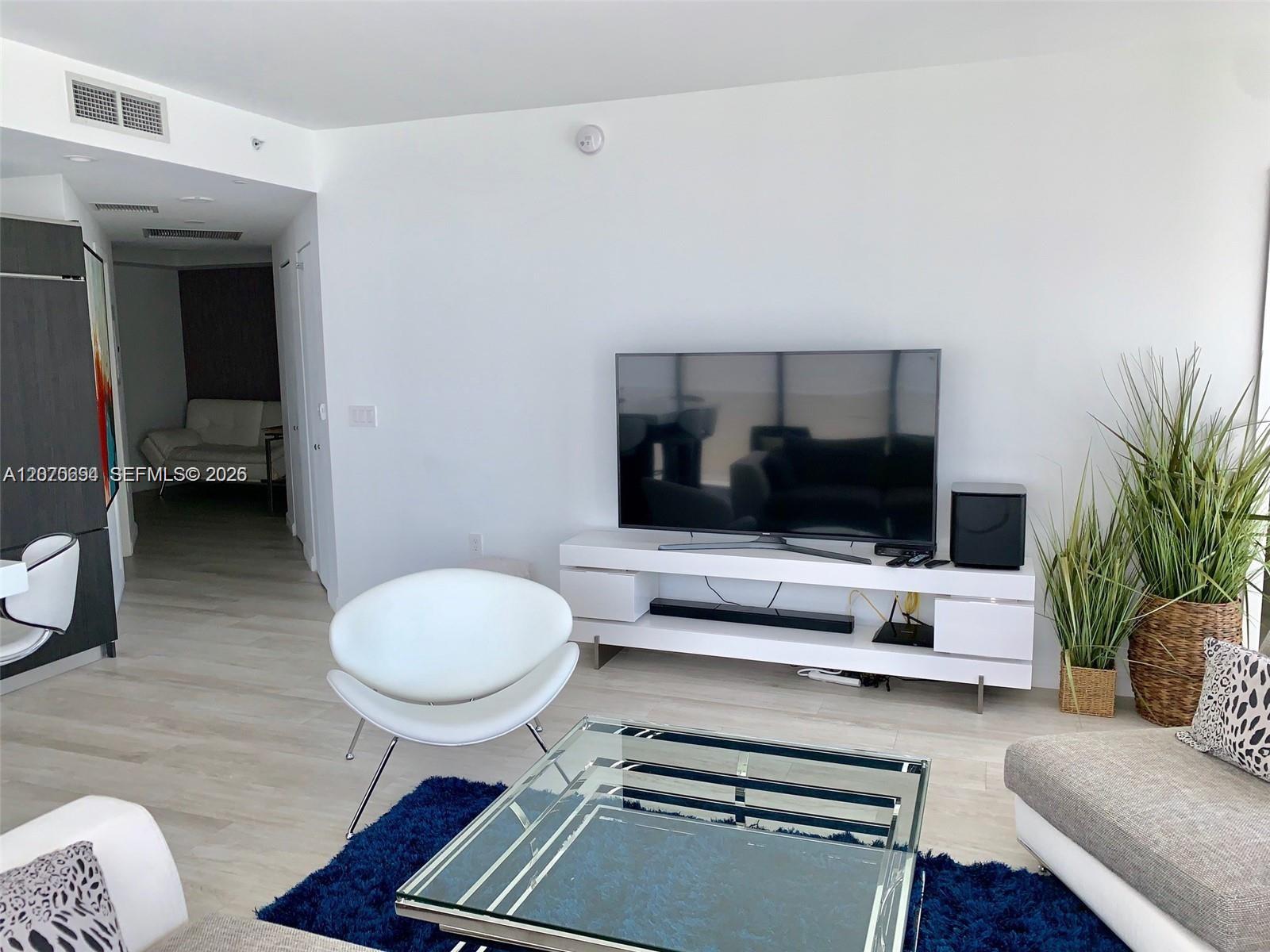 55 SW 9th St # 2706 — Photo 3