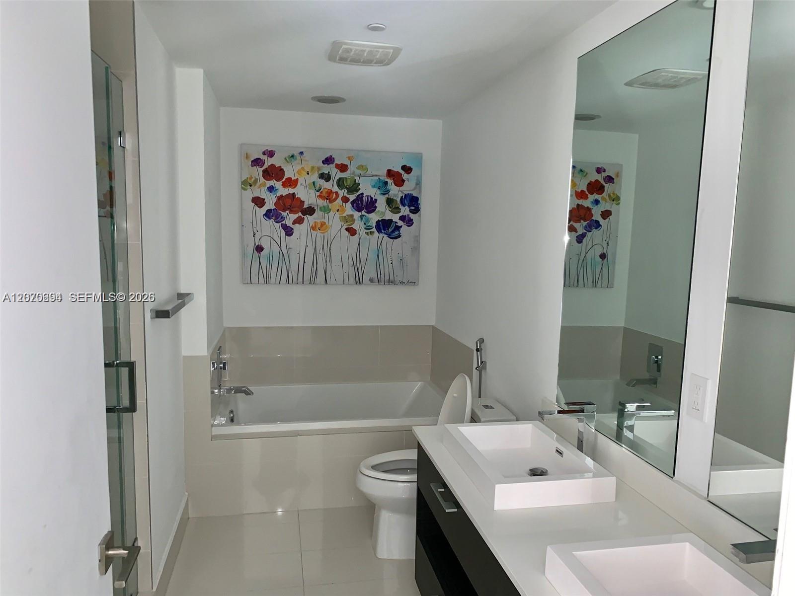 55 SW 9th St # 2706 — Photo 5