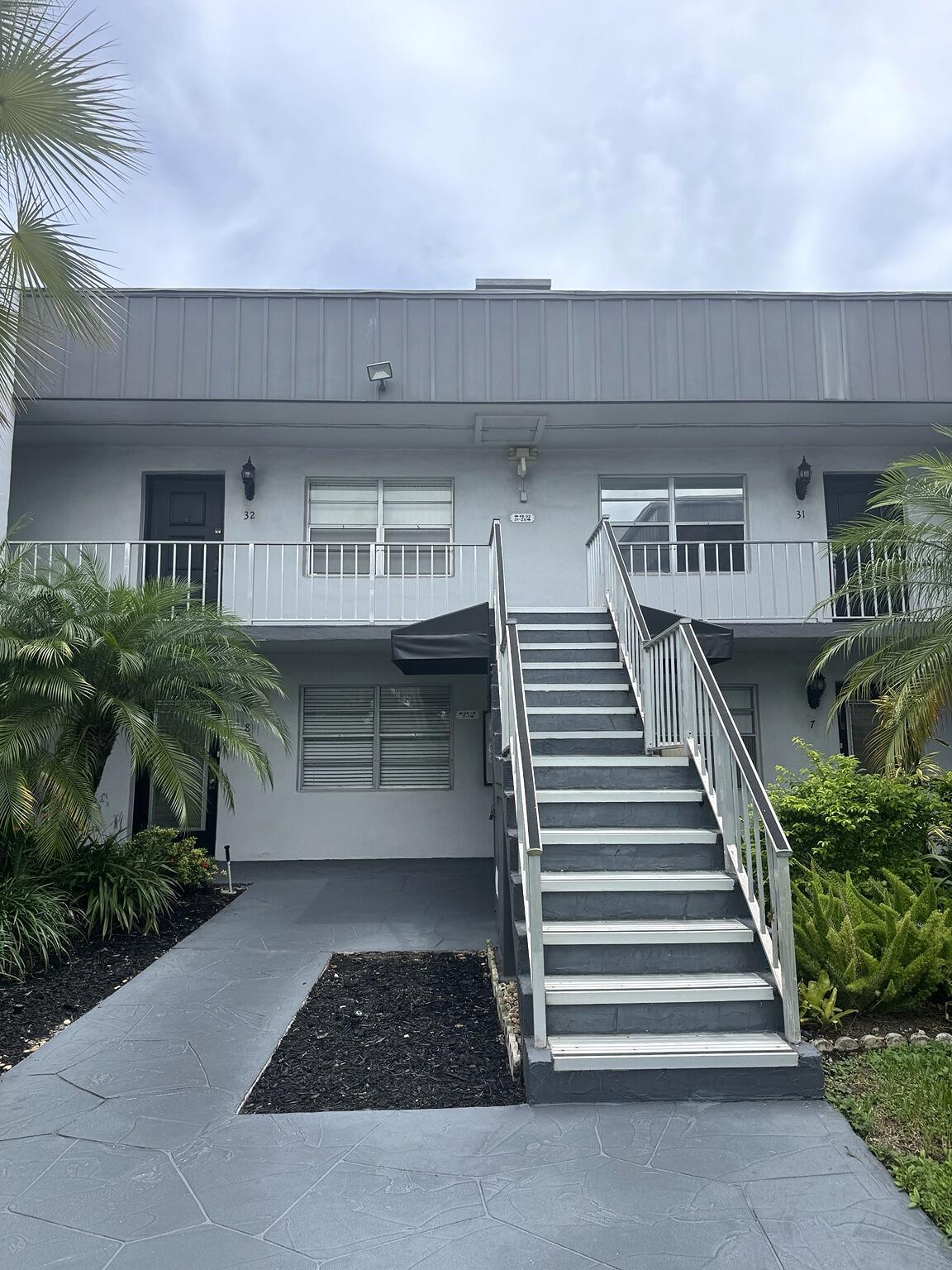 32 NORMANDY A # 32, Delray Beach FL 33484