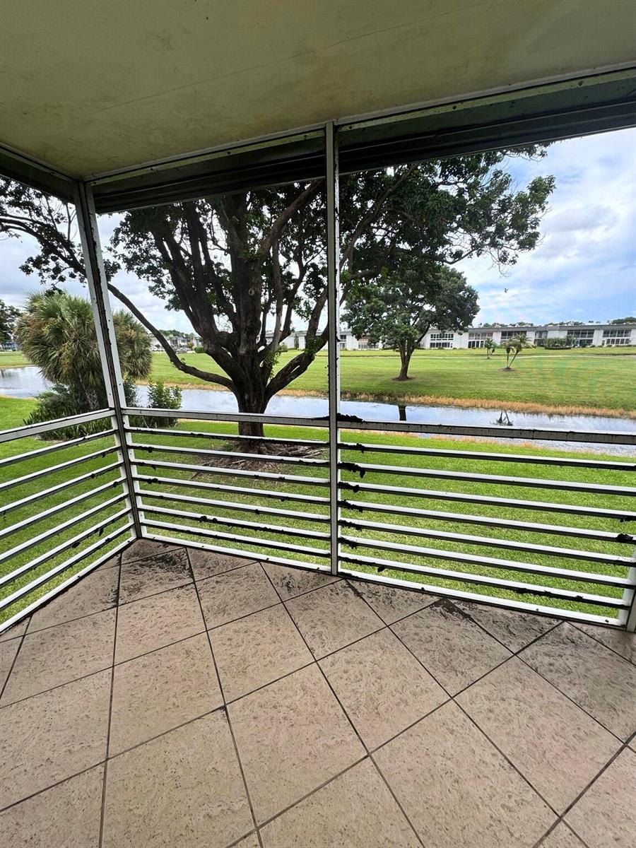 south-florida-condo-screened-balcony-wat
