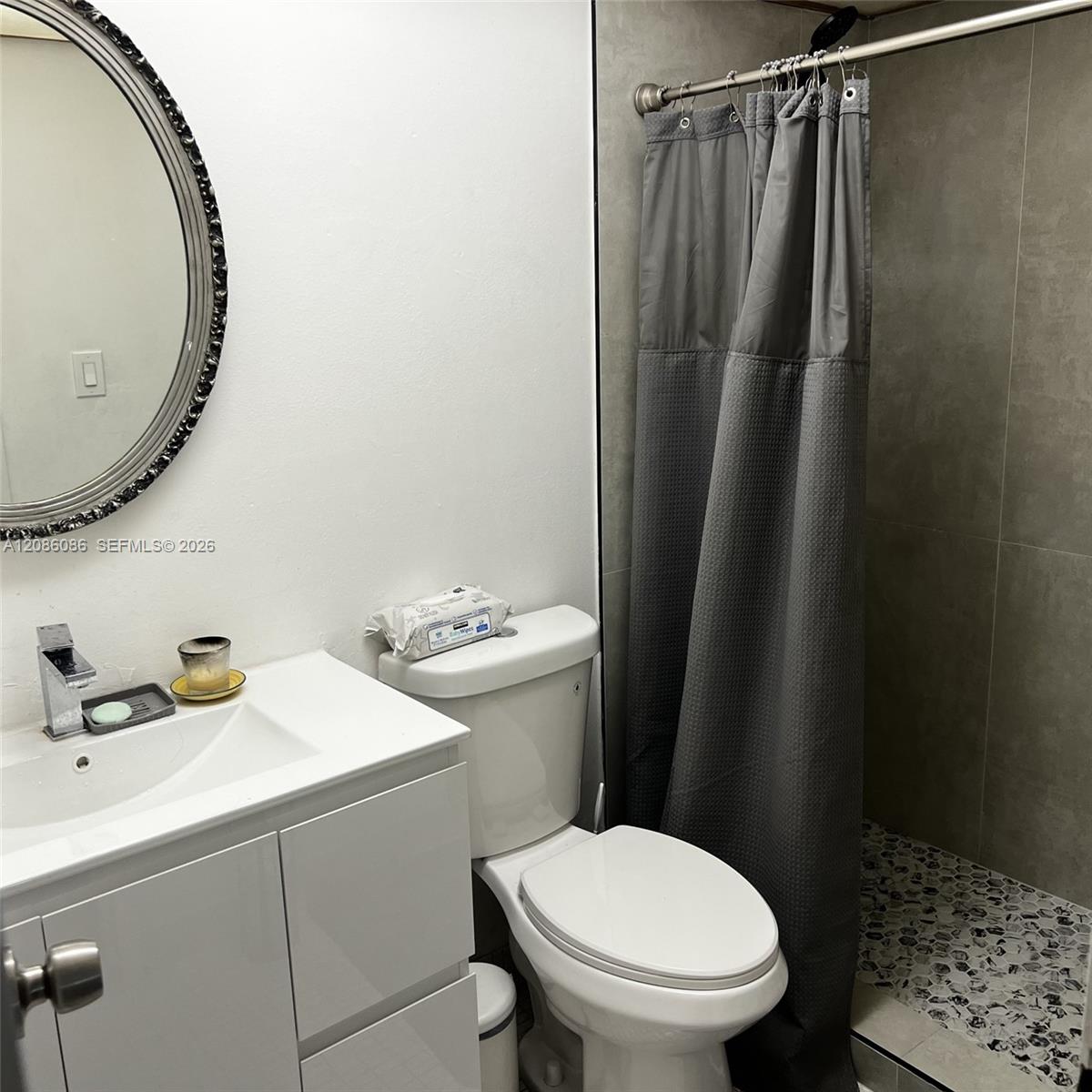 200 172nd St # 504 — Photo 3