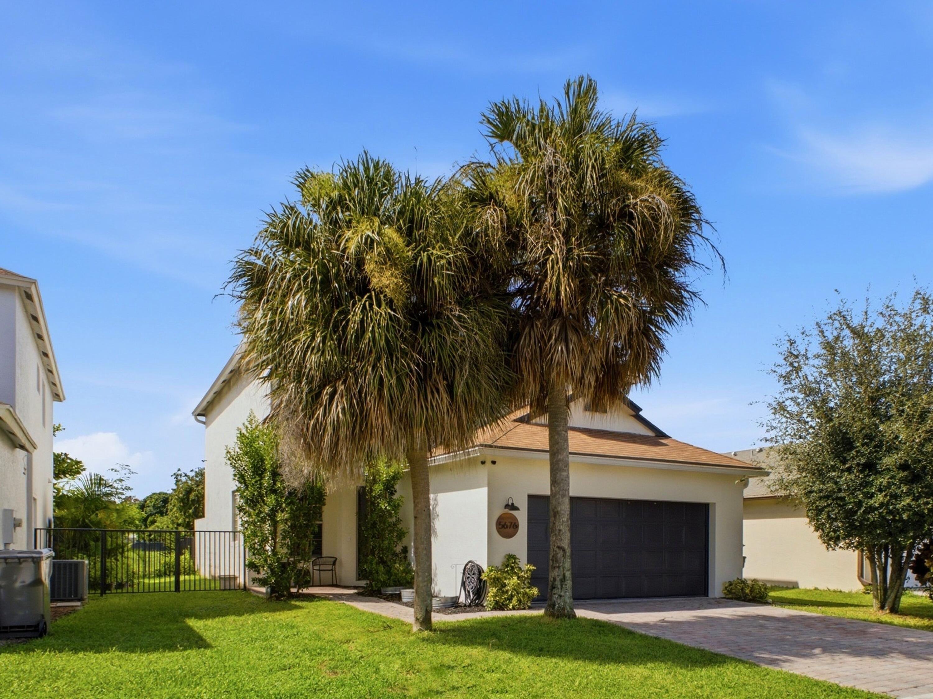 5676 Azalea Circle — Photo 3