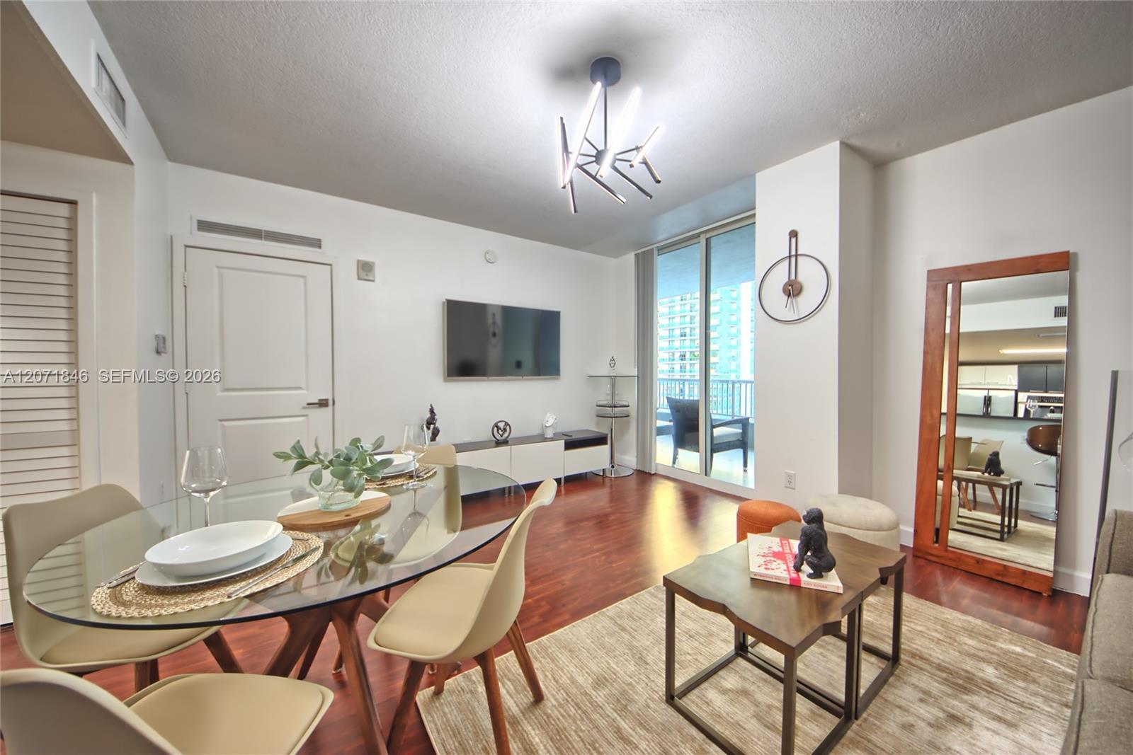 170 SE 14th St # 2303 — Photo 5