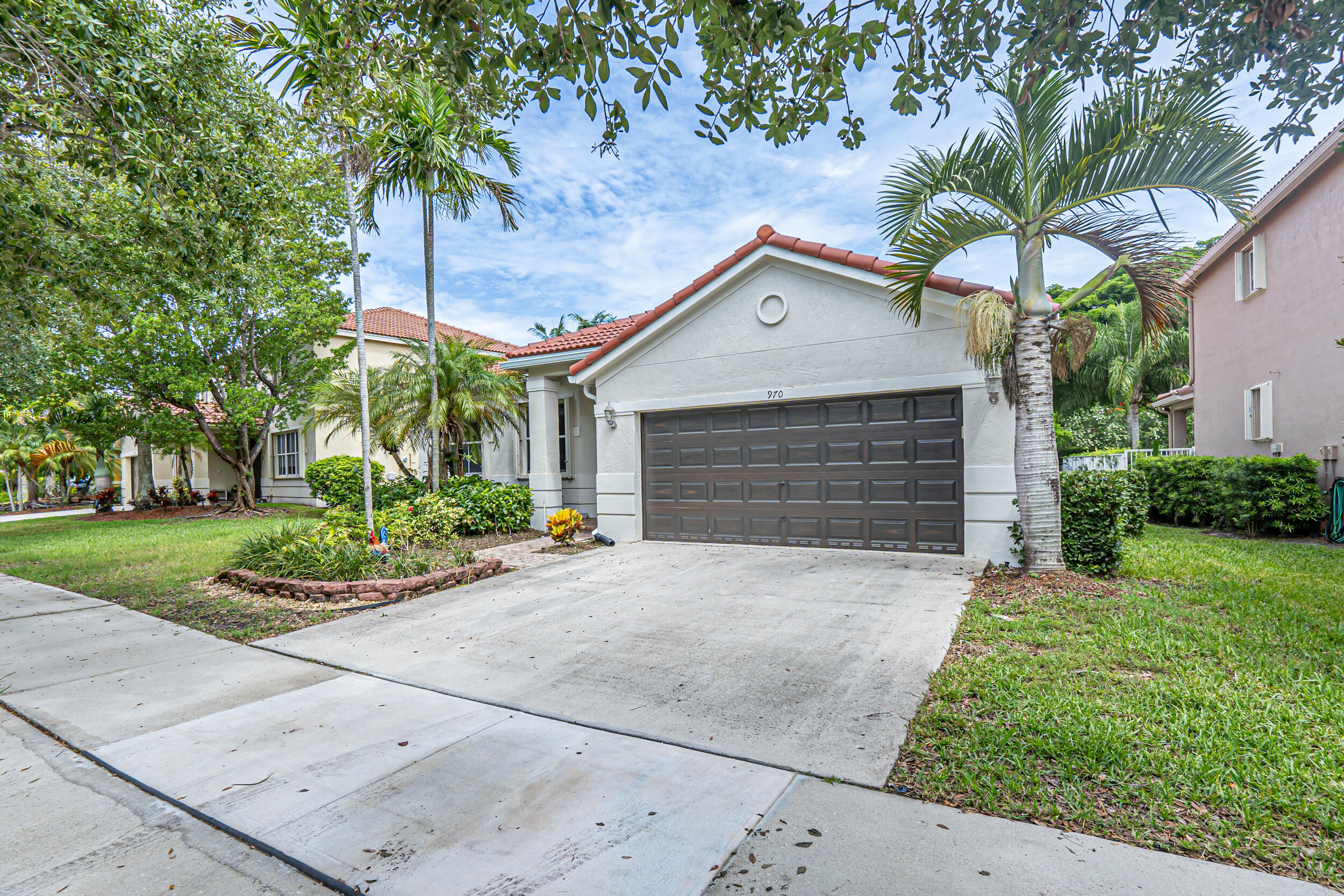 970 Tulip Circle, Weston FL 33327