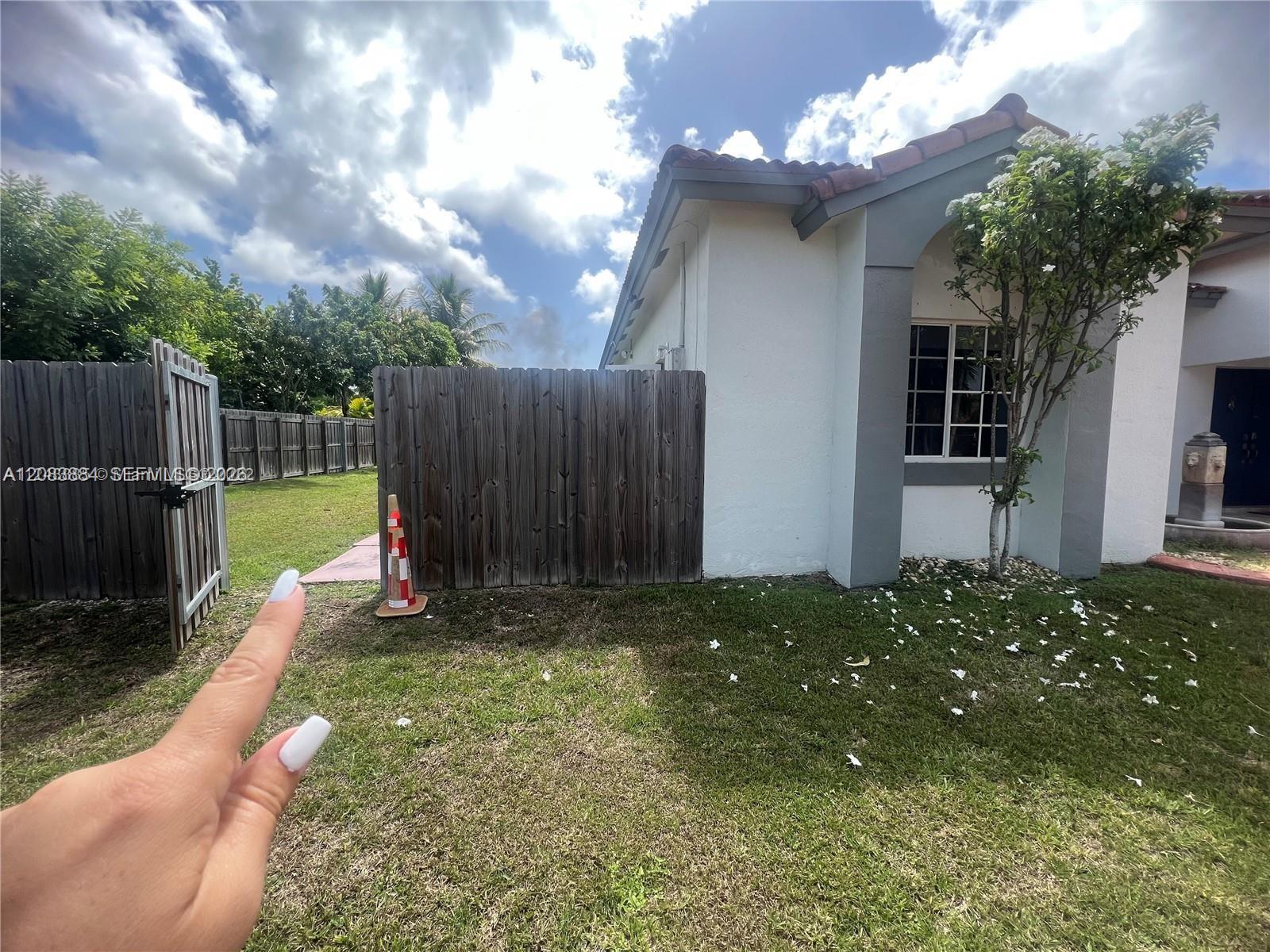 21731 SW 127th Ct # B — Photo 2