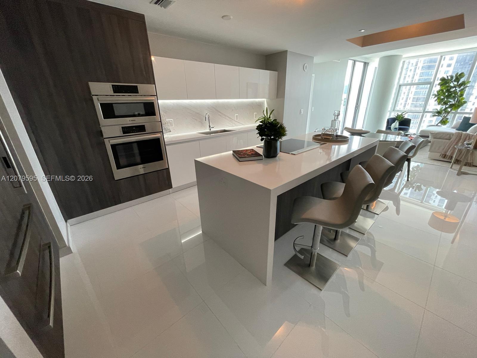 851 NE 1st Ave # 1511 — Photo 4