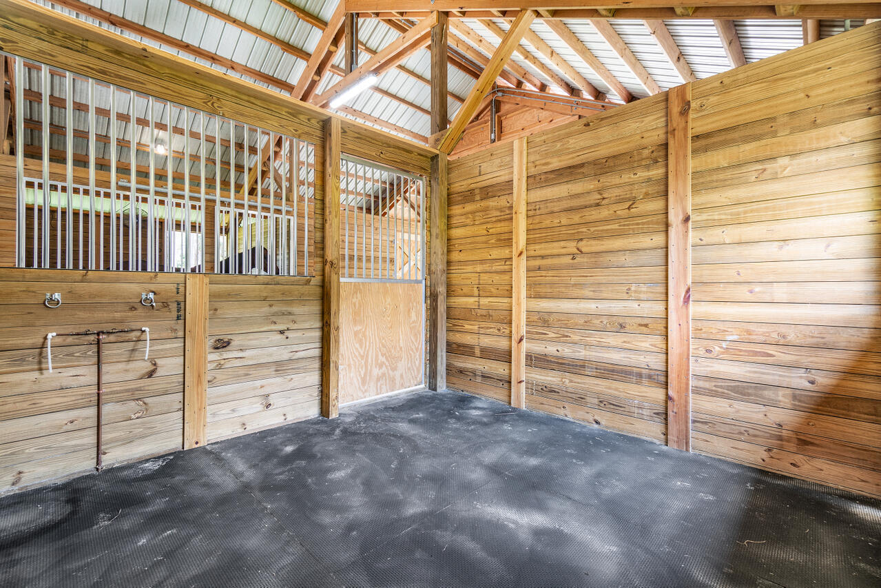1835 Stallion Drive # Stalls — Photo 5