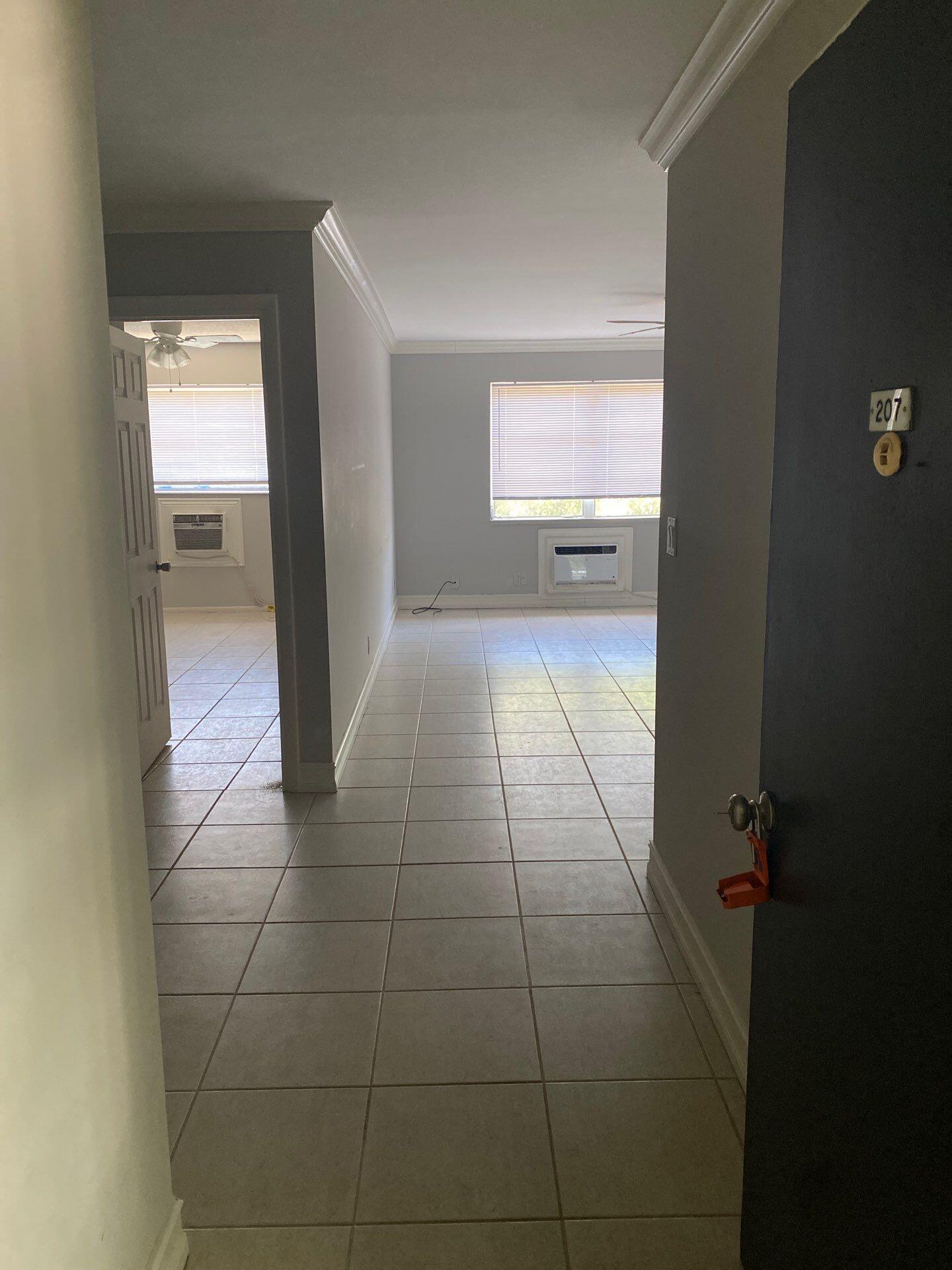 1150 E SAMPLE Road # 207 — Photo 2