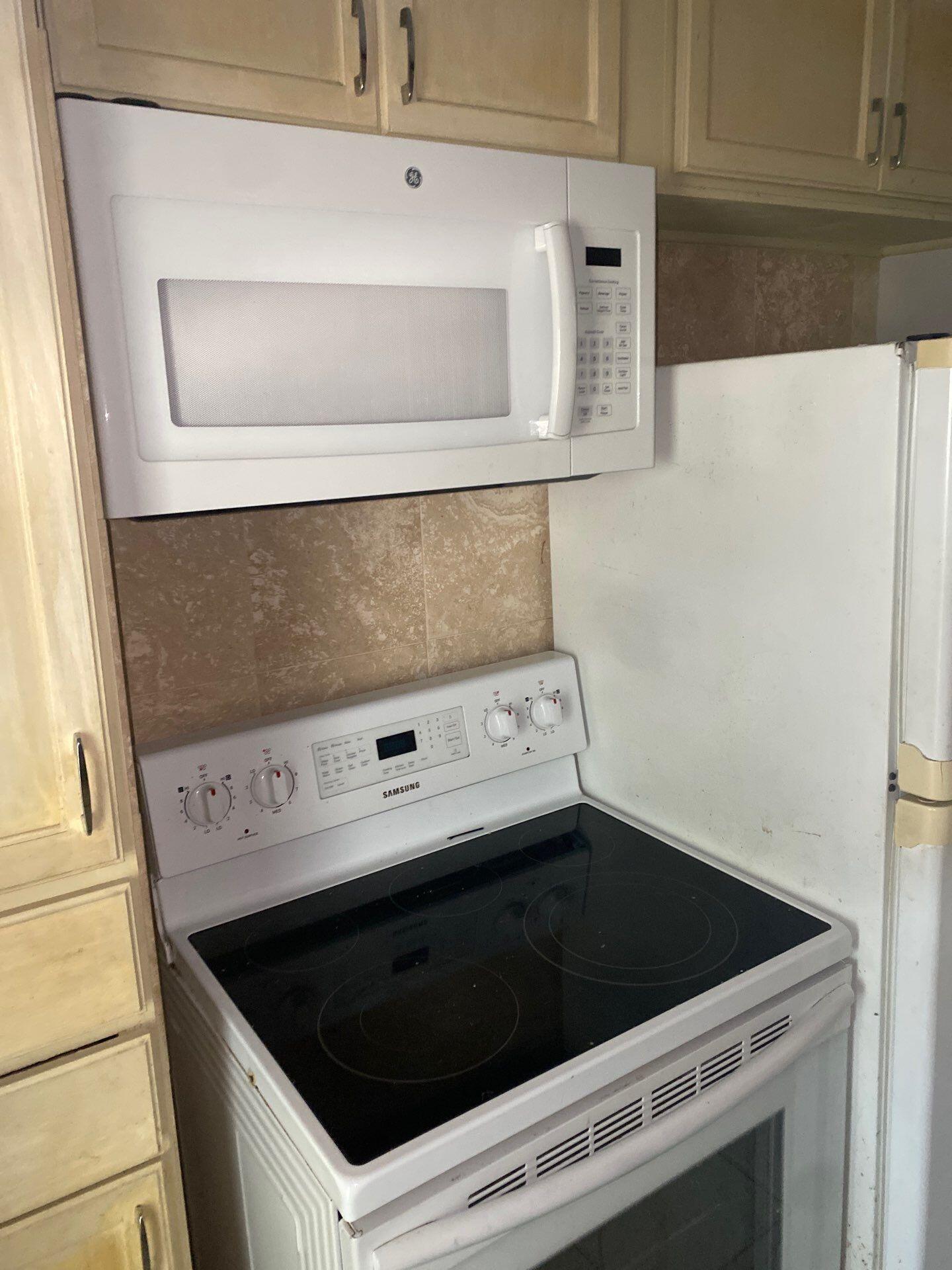 1150 E SAMPLE Road # 207 — Photo 4