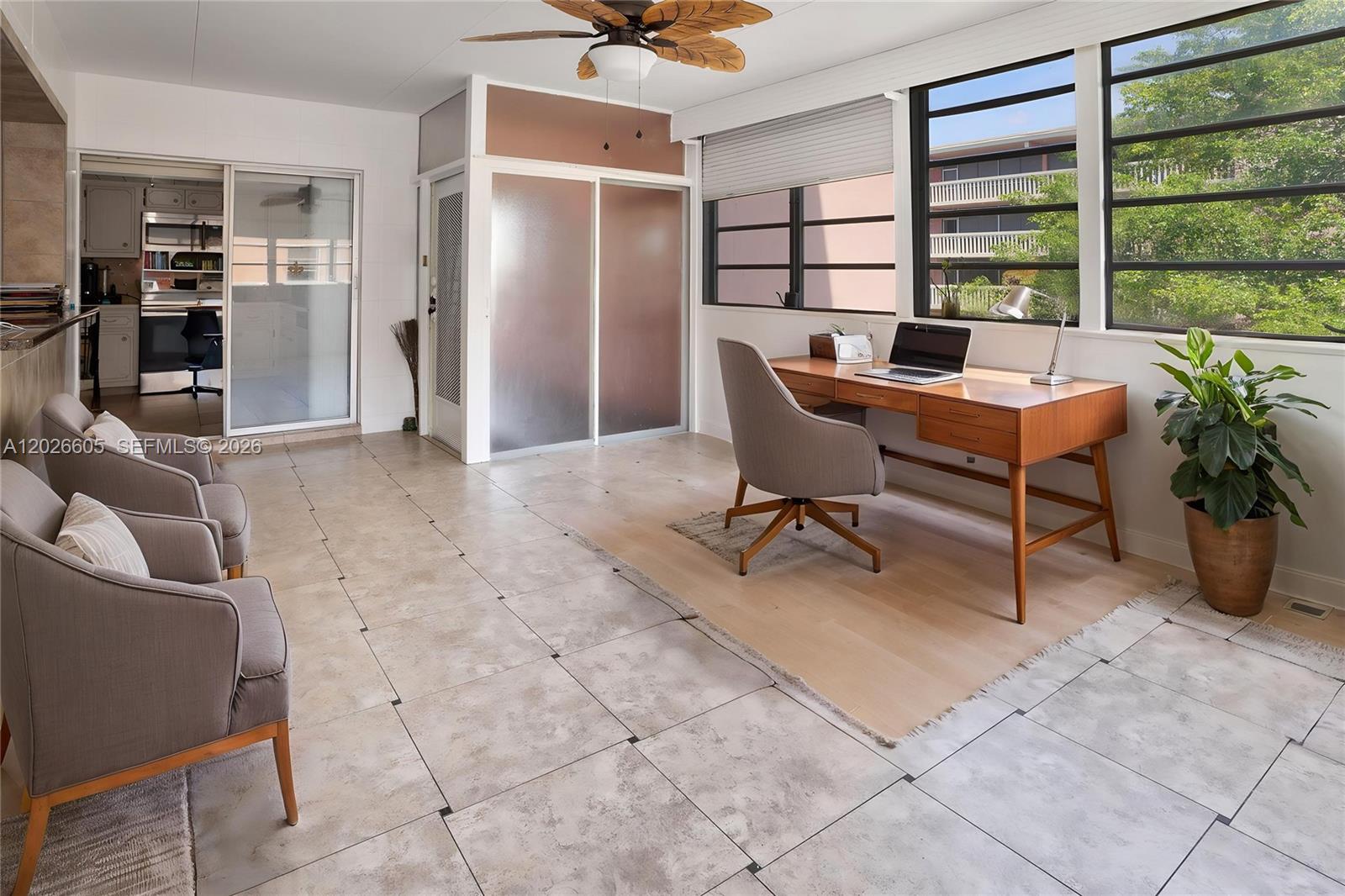 180 NE 12th Ave # 18C, Hallandale Beach FL 33009