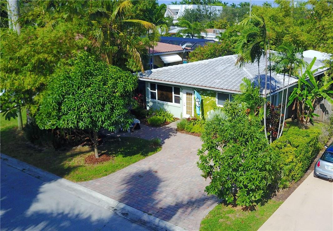 1031 Lincoln Street, Hollywood FL 33019