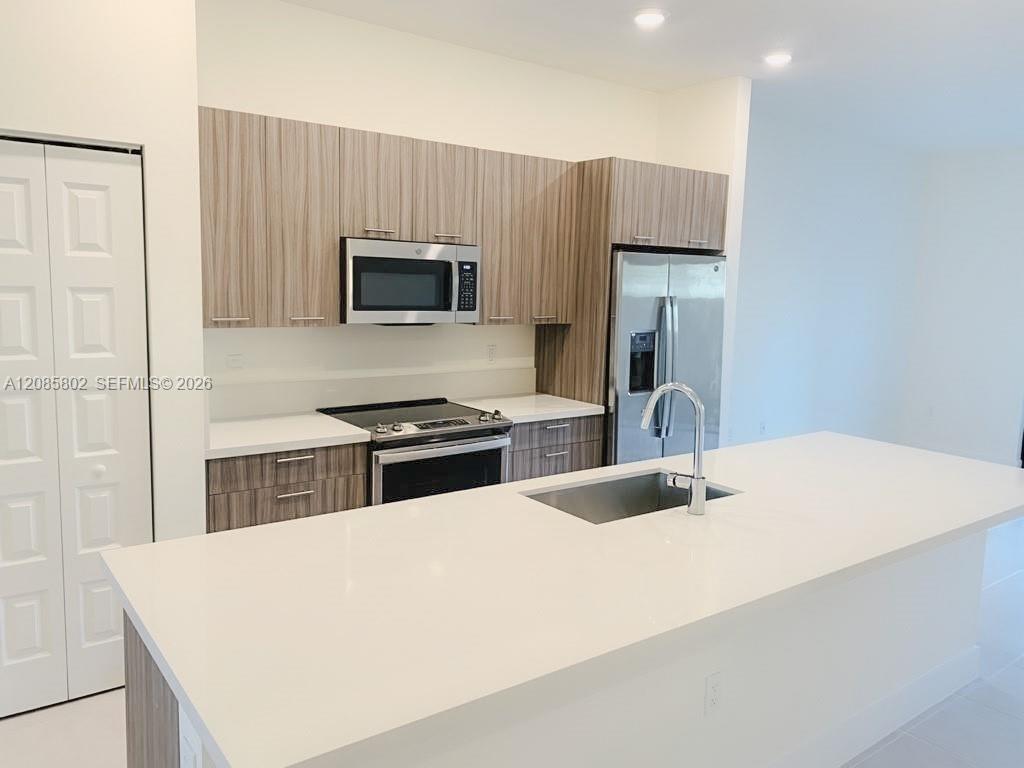 8151 NW 104th Ave # 4 — Photo 2