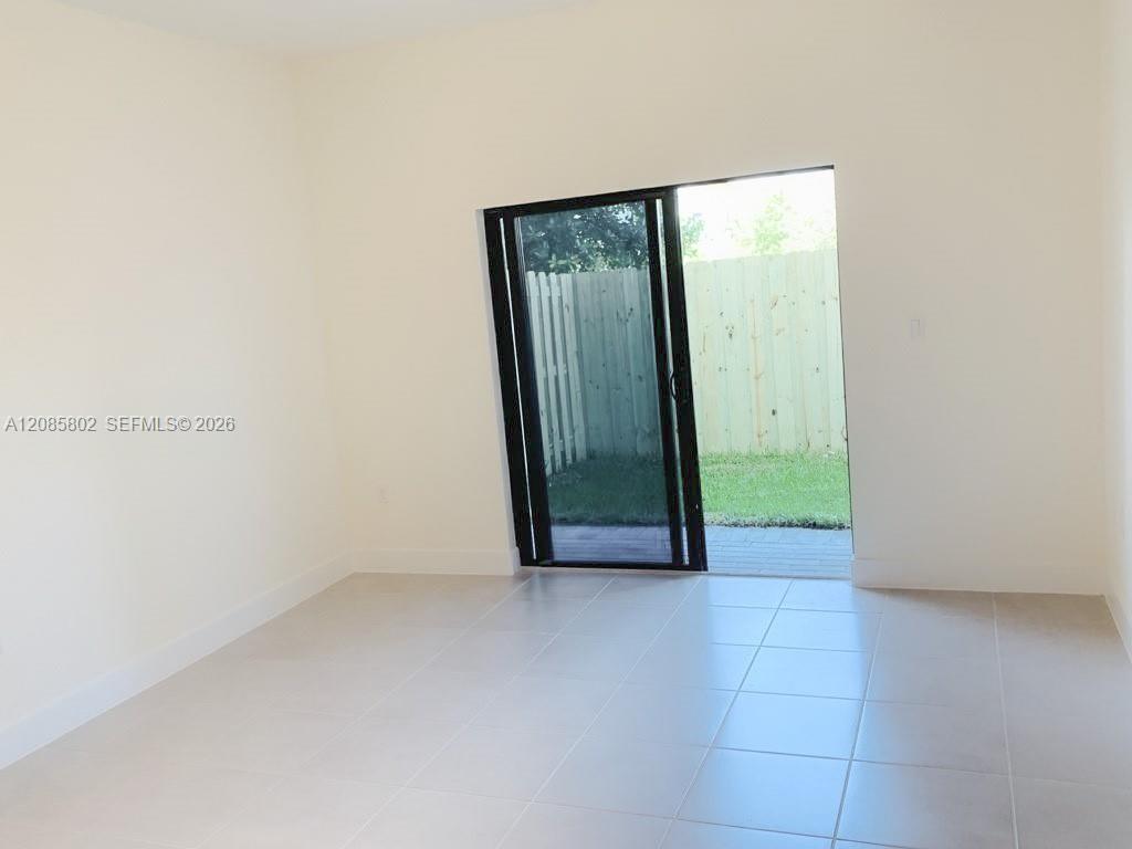 8151 NW 104th Ave # 4 — Photo 4