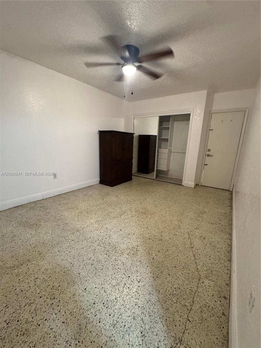 515 SW 3rd St # 3 — Photo 4