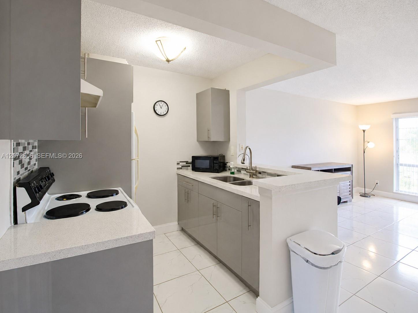 7155 Miami Lakes Dr # P4 — Photo 4