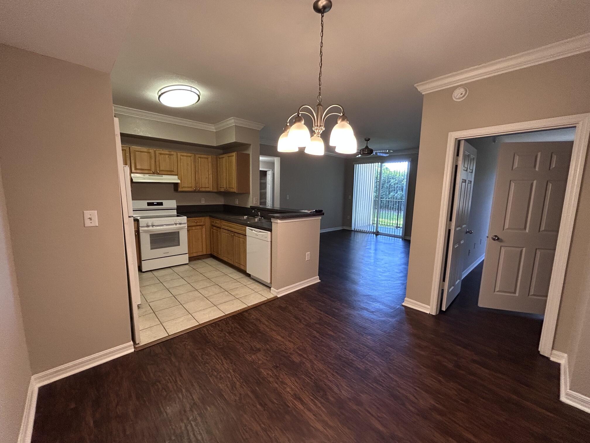 15125 MICHELANGELO Boulevard # 102 — Photo 3