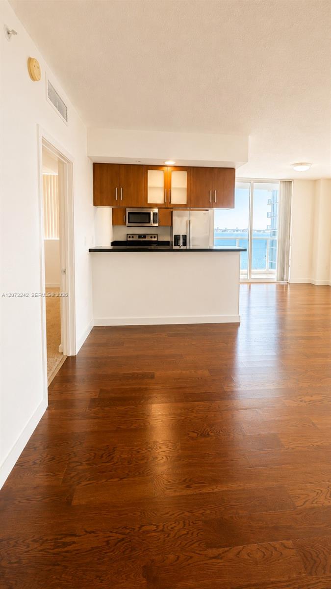 601 NE 23 ST # 1103 — Photo 5