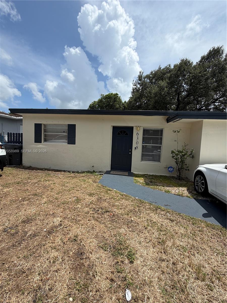 6308 Cleveland St # Main, Hollywood FL 33024