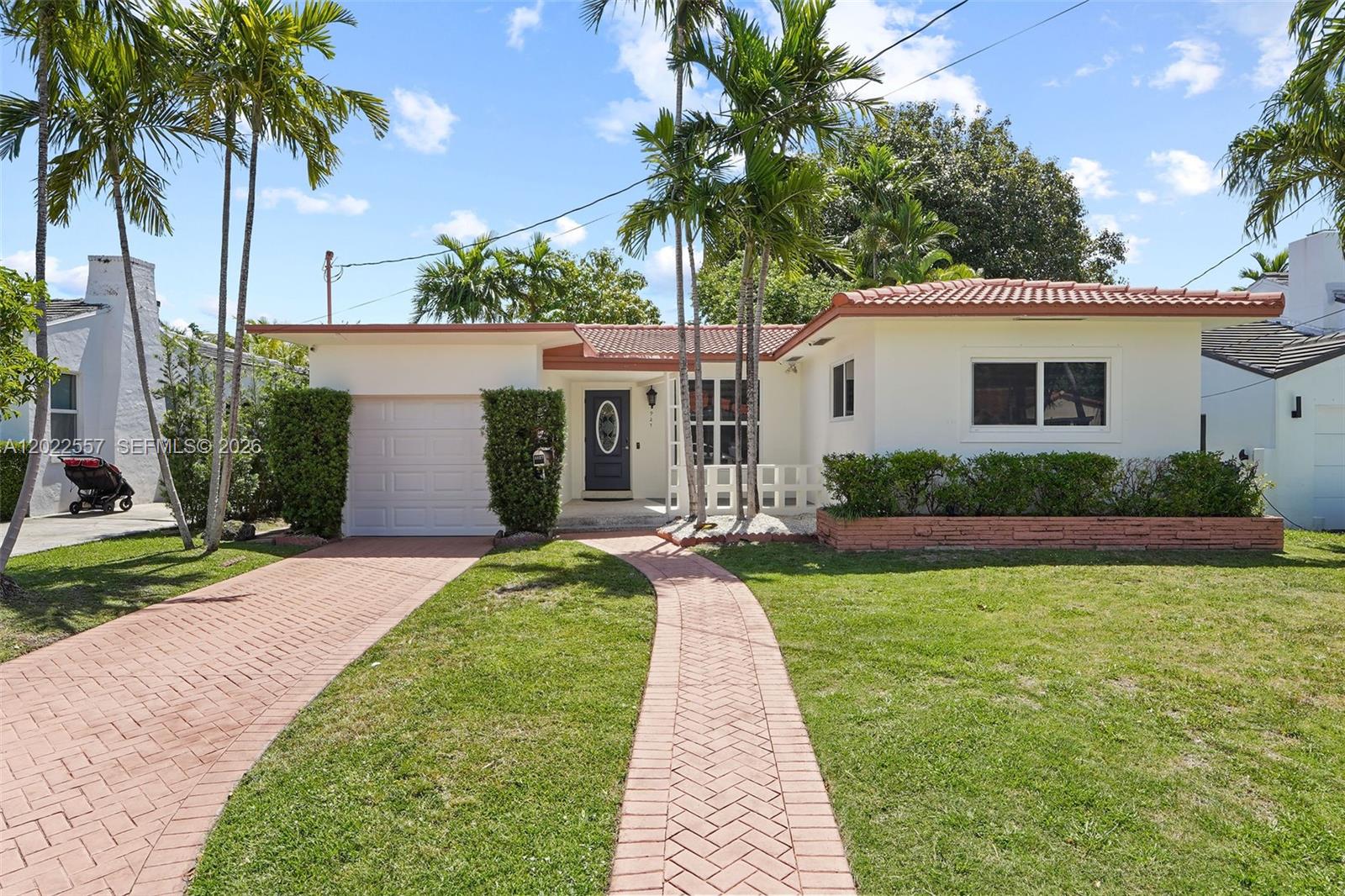 8927 Carlyle Ave, Surfside FL 33154