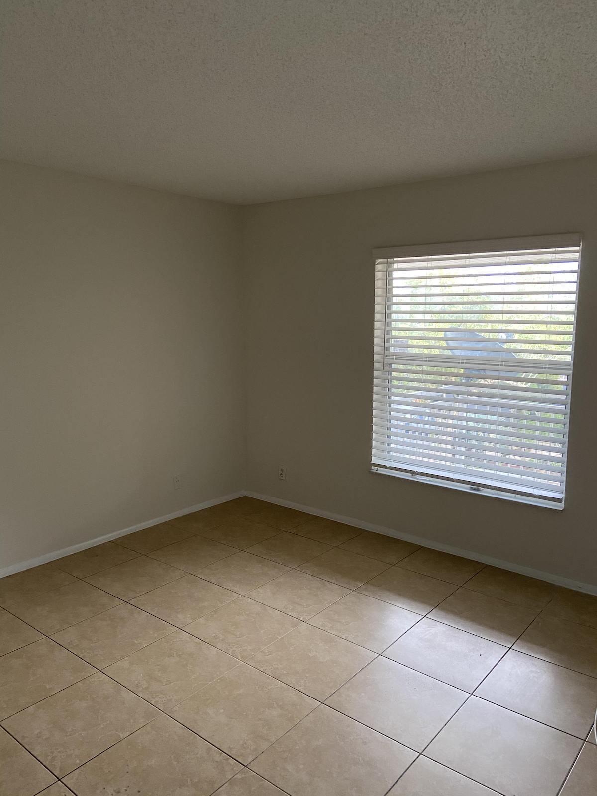 605 S Pine Island Road # 401a — Photo 5
