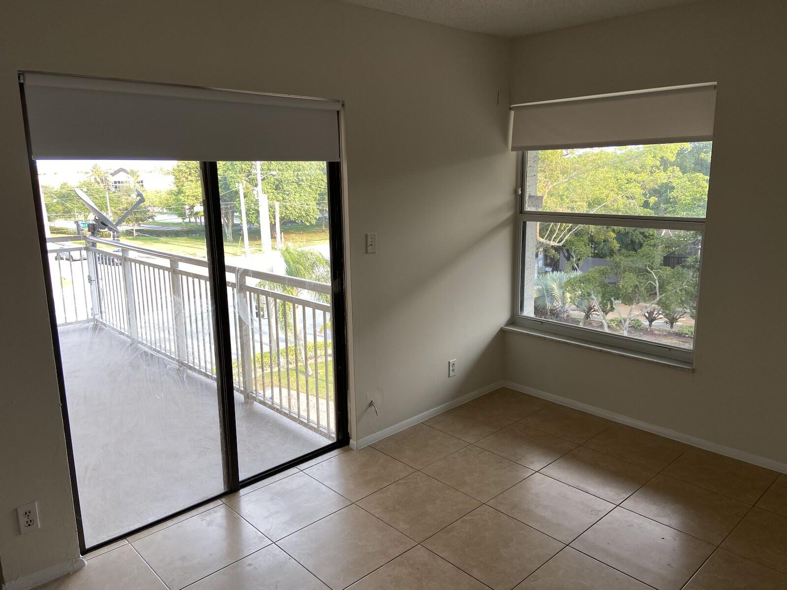 605 S Pine Island Road # 401a — Photo 3