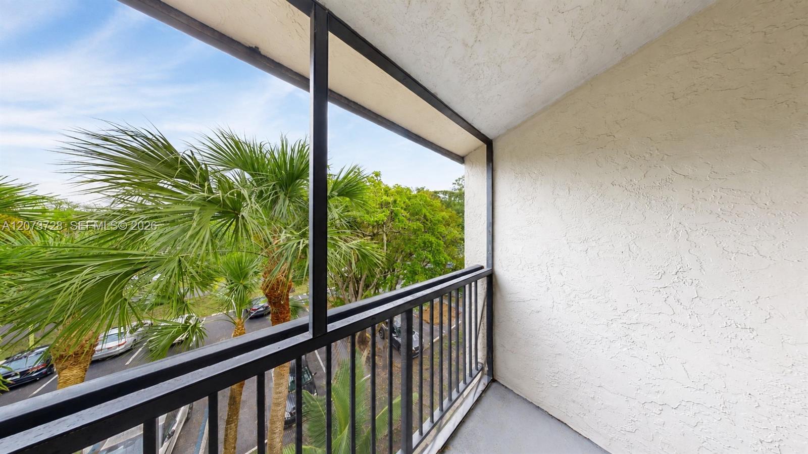 14201 N Kendall Dr # 401D — Photo 5