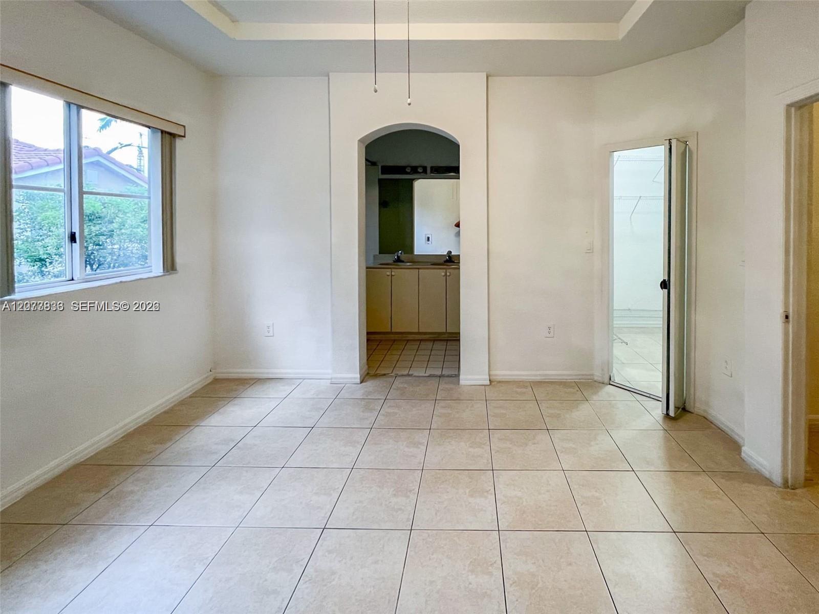 8245 NW 108th Ave # 15 — Photo 3