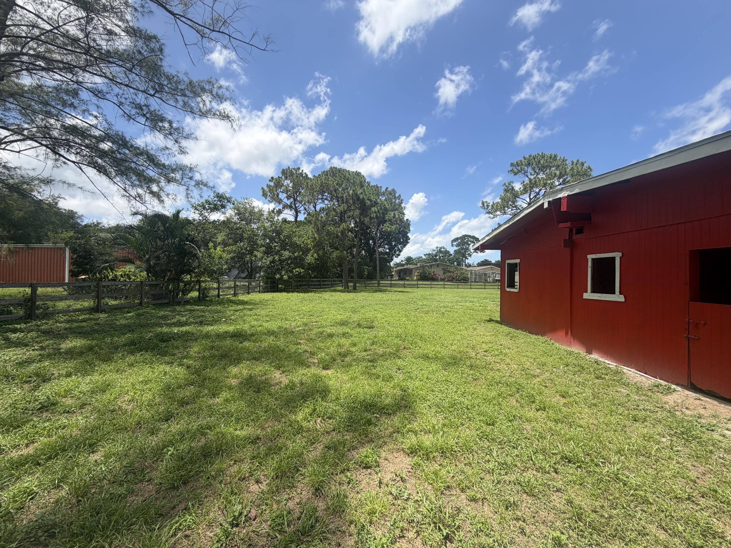 4020 Vinkemulder Road — Photo 2