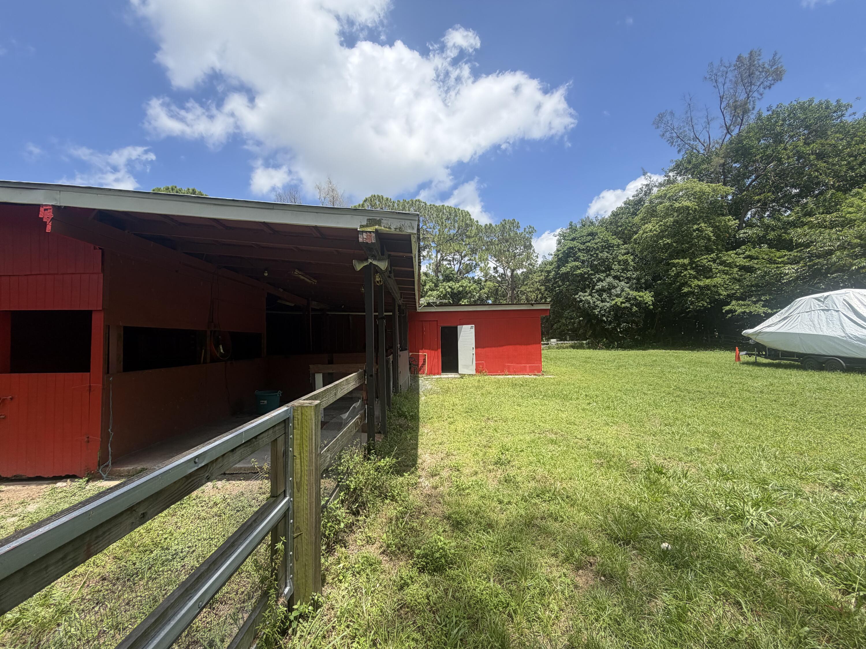4020 Vinkemulder Road — Photo 3