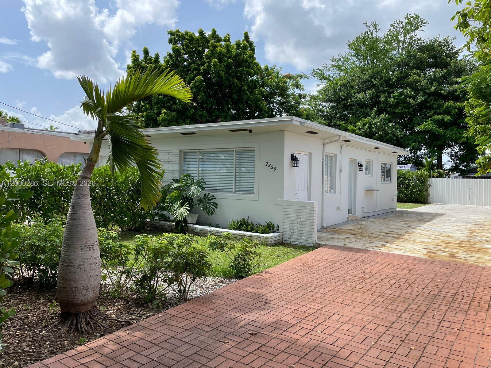 2359 NW 32nd St # 2359, Miami FL 33142