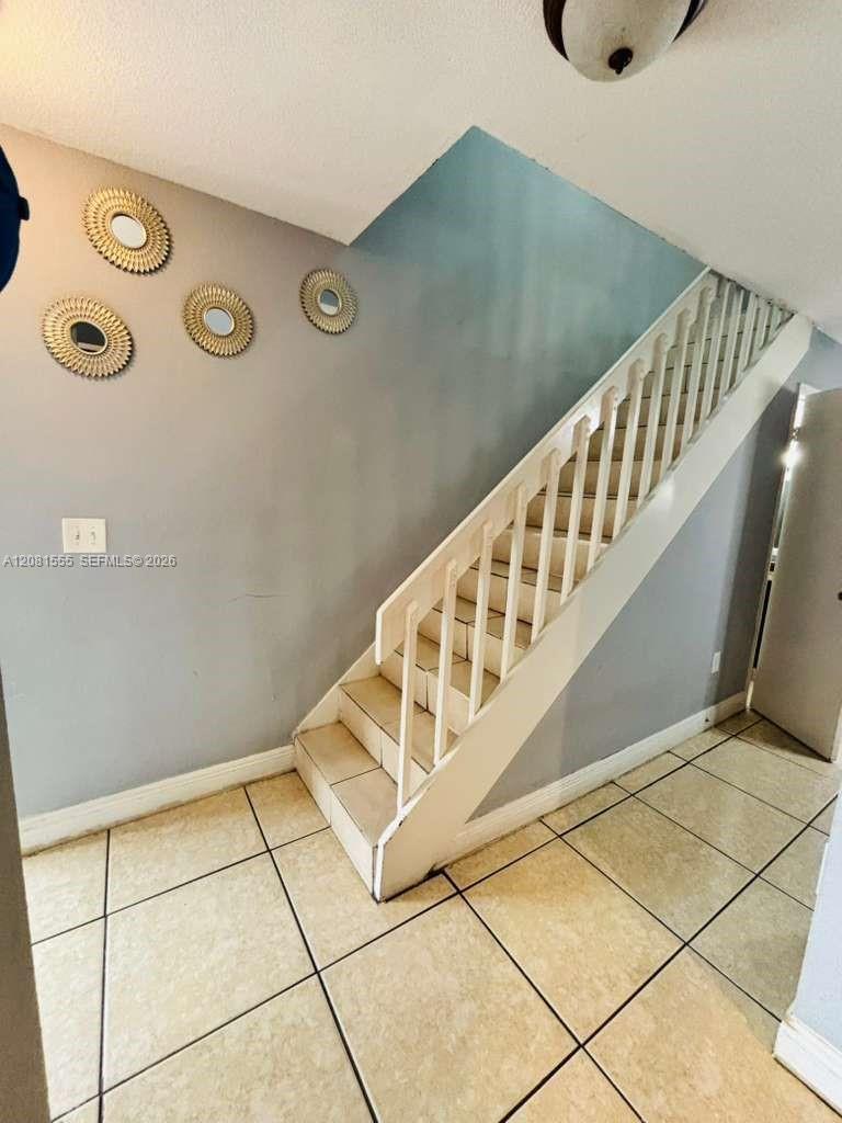 2778 W 60th St # 45 — Photo 2