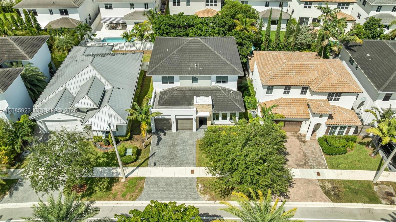 15071 SW 176th St — Photo 5