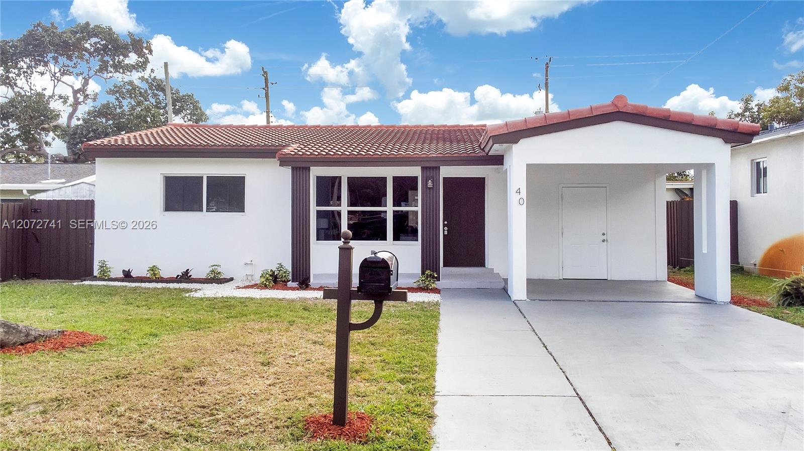 40 SE 3RD TERR, Dania Beach FL 33004