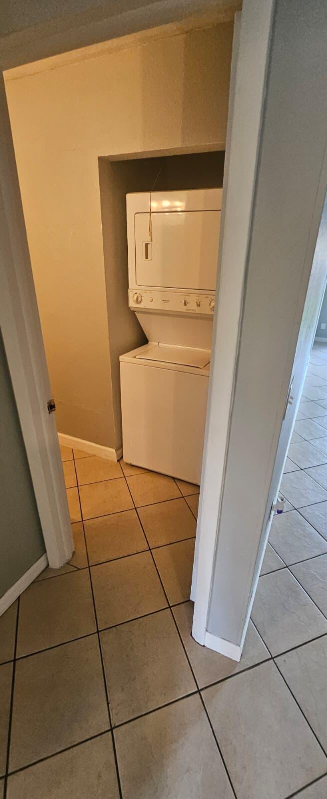 12416 Peconic Court — Photo 4