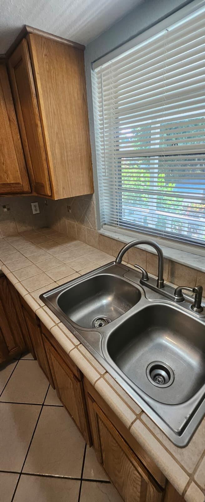 12416 Peconic Court — Photo 5