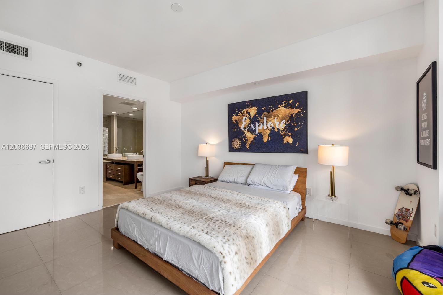 475 Brickell Ave # 3214 — Photo 3