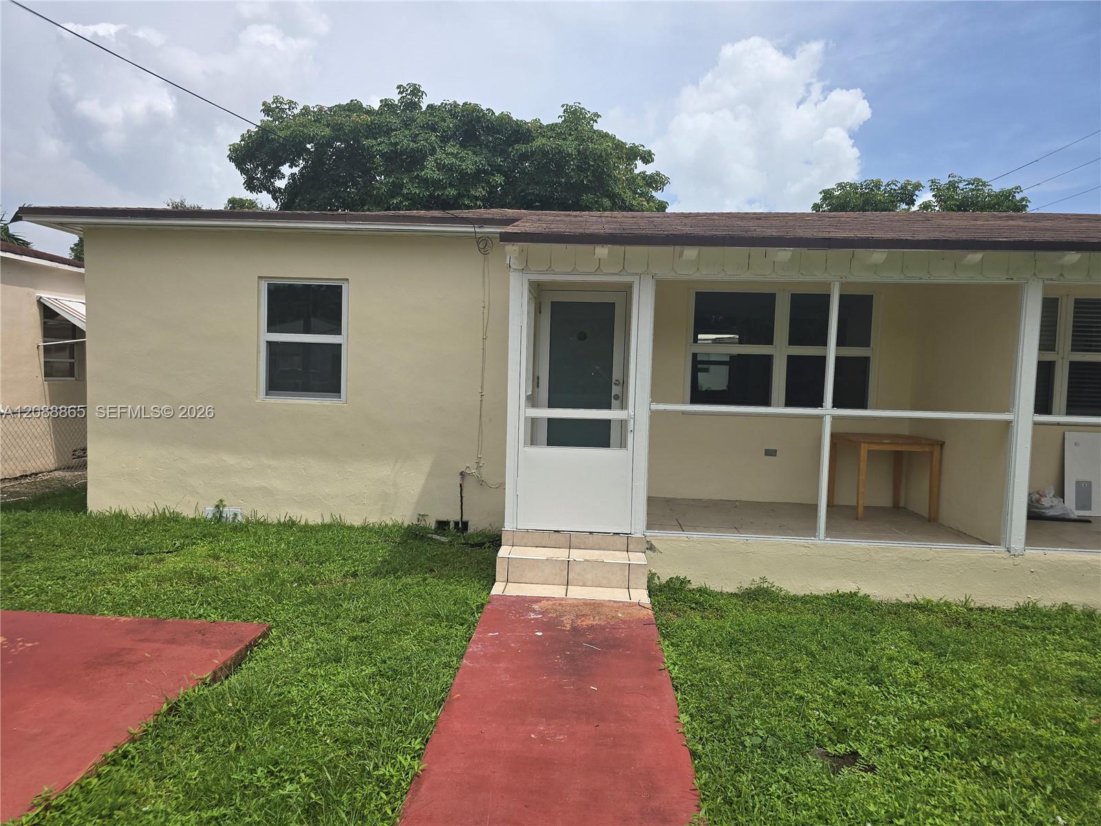 2137 SW 59th Ave # 2137, Miami FL 33155