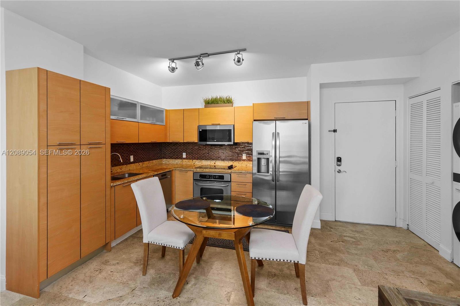3180 SW 22nd Ter # 604 — Photo 5