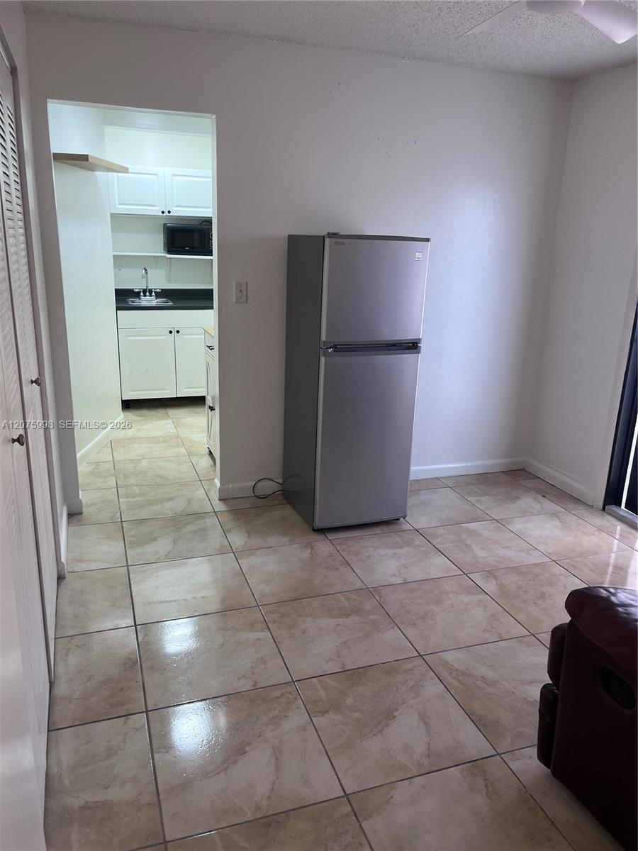 1115 SW 136th Pl # 2 — Photo 5