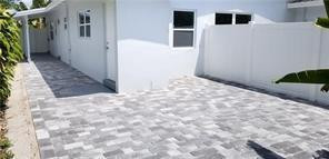 2408 NE 4th Street — Photo 3