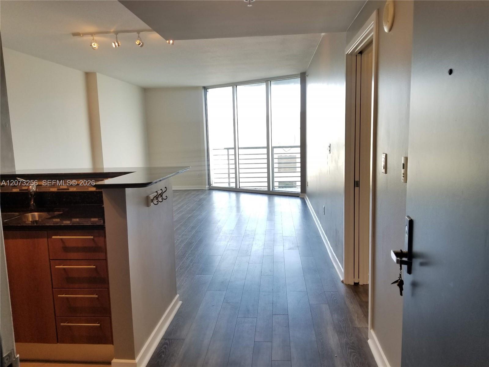 335 S Biscayne Blvd # 3802 — Photo 2