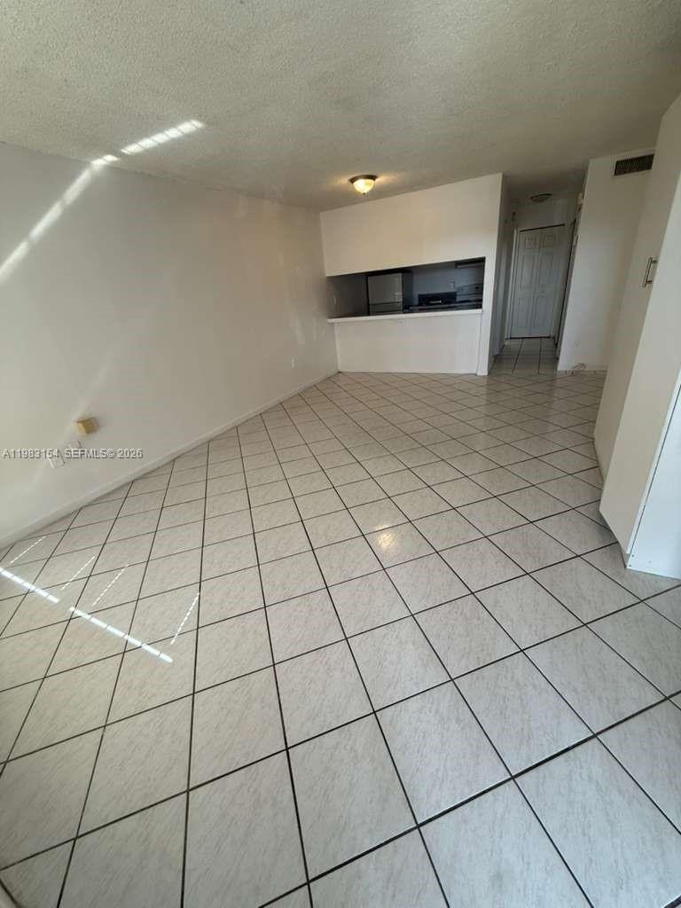 251 NW 177th St # 218, Miami Gardens FL 33169